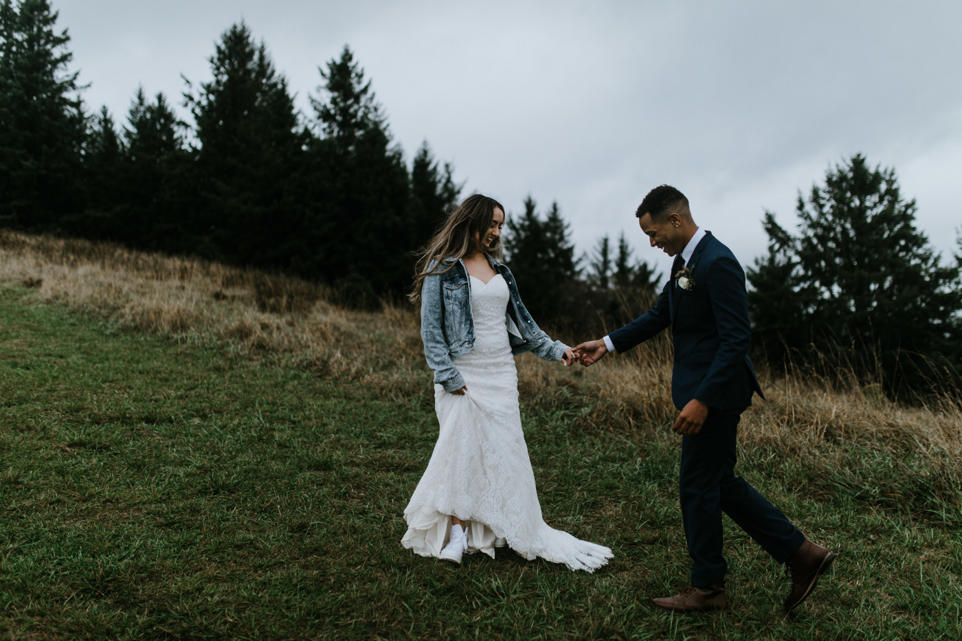 Deandre admires Ariana. Elopement photography at Mount Hood by Sienna Plus Josh.