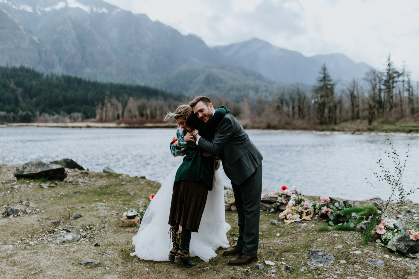Allison and Lennie hug. Elopement photography at Columbia River Gorge by Sienna Plus Josh.