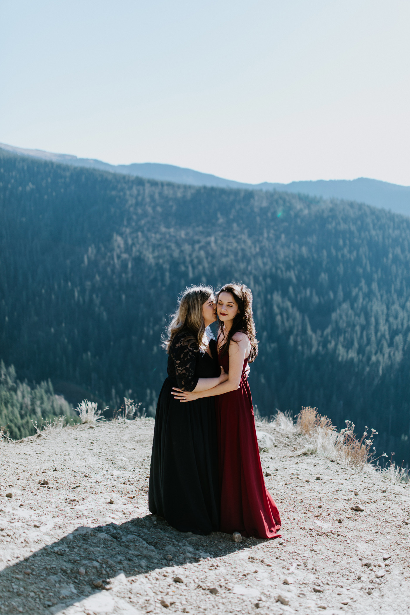Tiffany and Hayley hugging. Elopement photography at the Columbia River Gorge by Sienna Plus Josh.