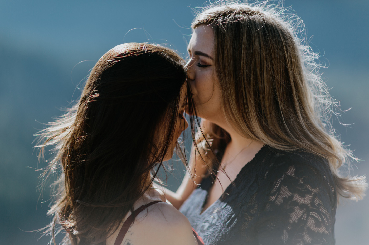 Tiffany and Hayley share a moment. Elopement photography at the Columbia River Gorge by Sienna Plus Josh.