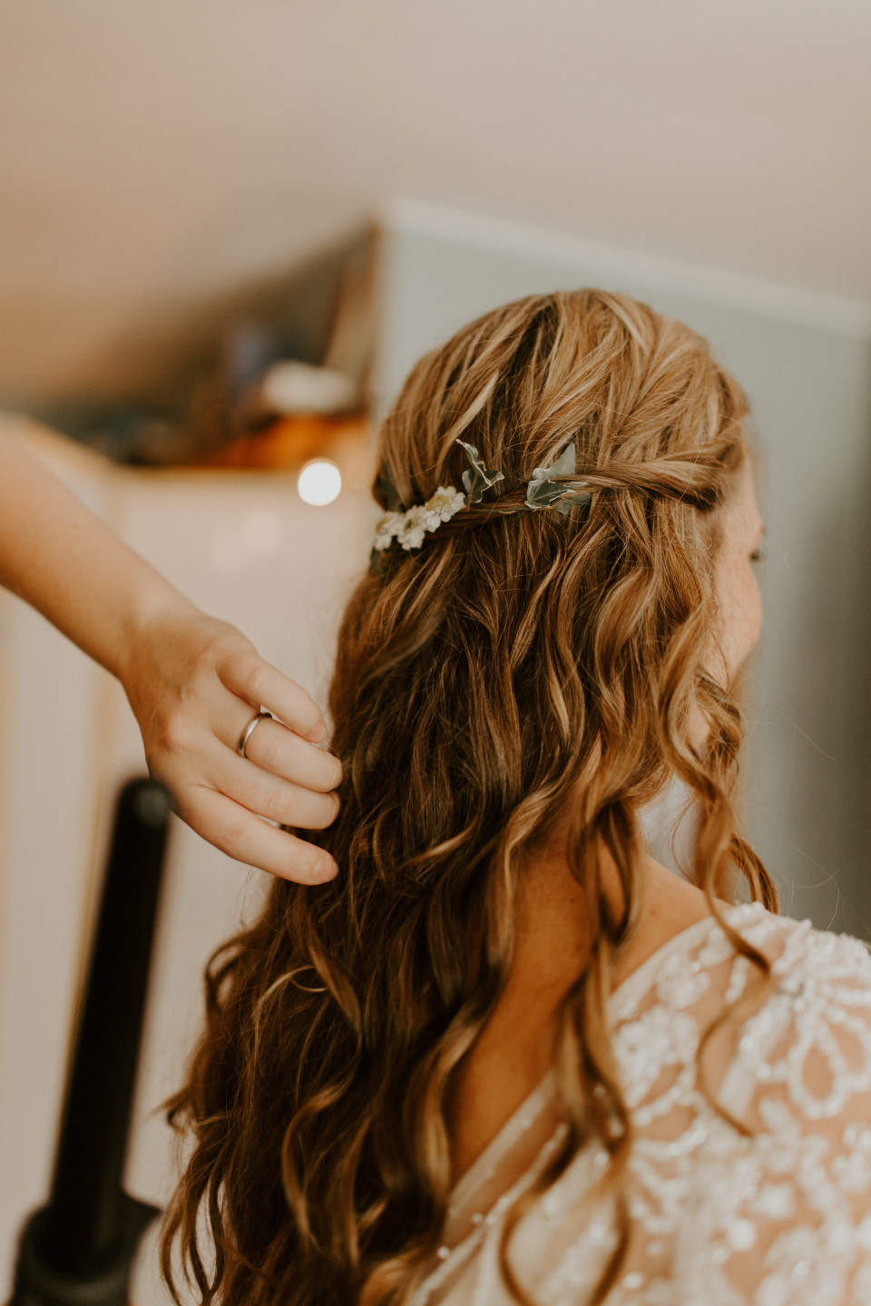 Hannah getting the final touches in Corvallis, Oregon. Intimate wedding photography in Corvallis Oregon by Sienna Plus Josh.