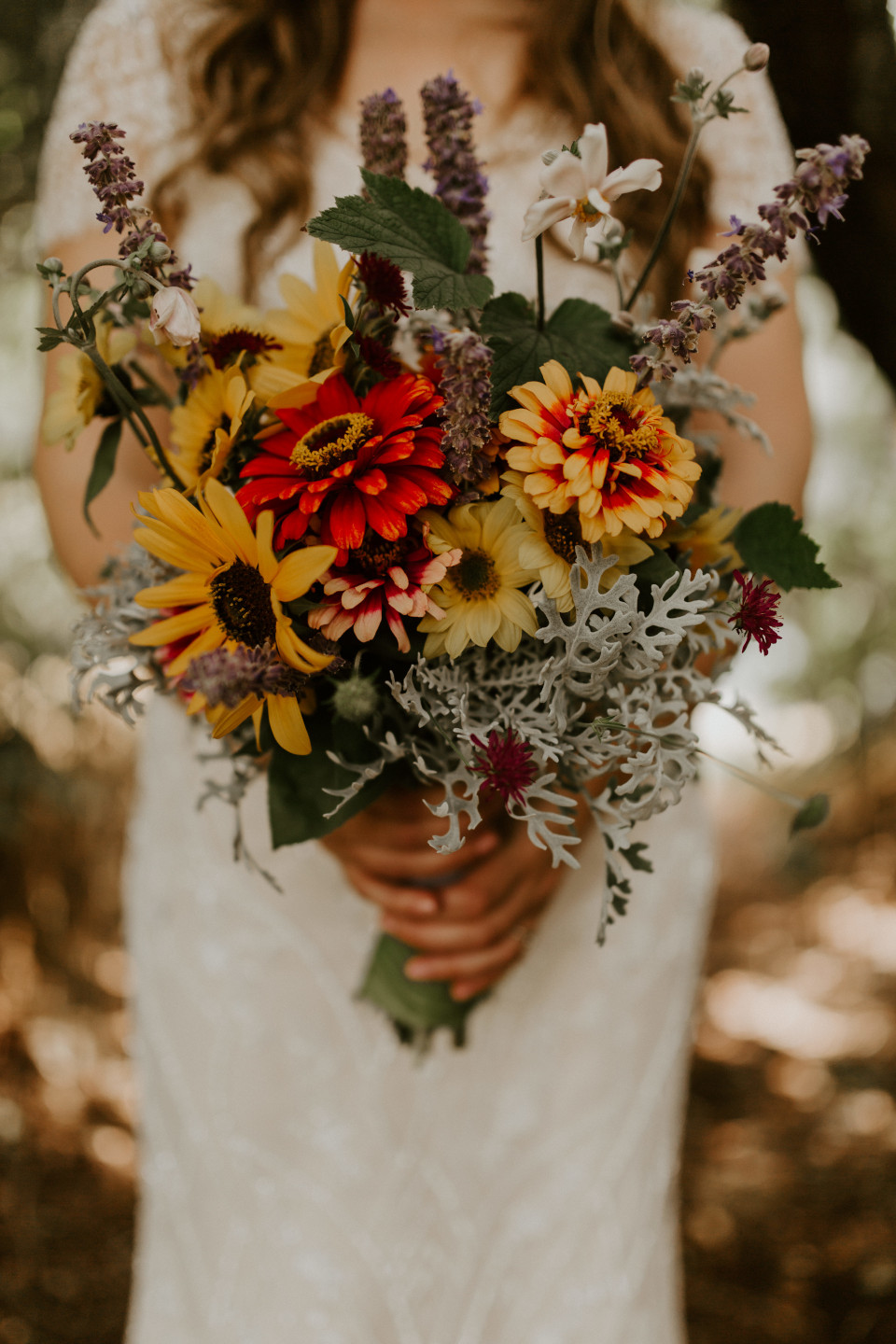 A close up of the bouquet in Corvallis, Oregon. Intimate wedding photography in Corvallis Oregon by Sienna Plus Josh.