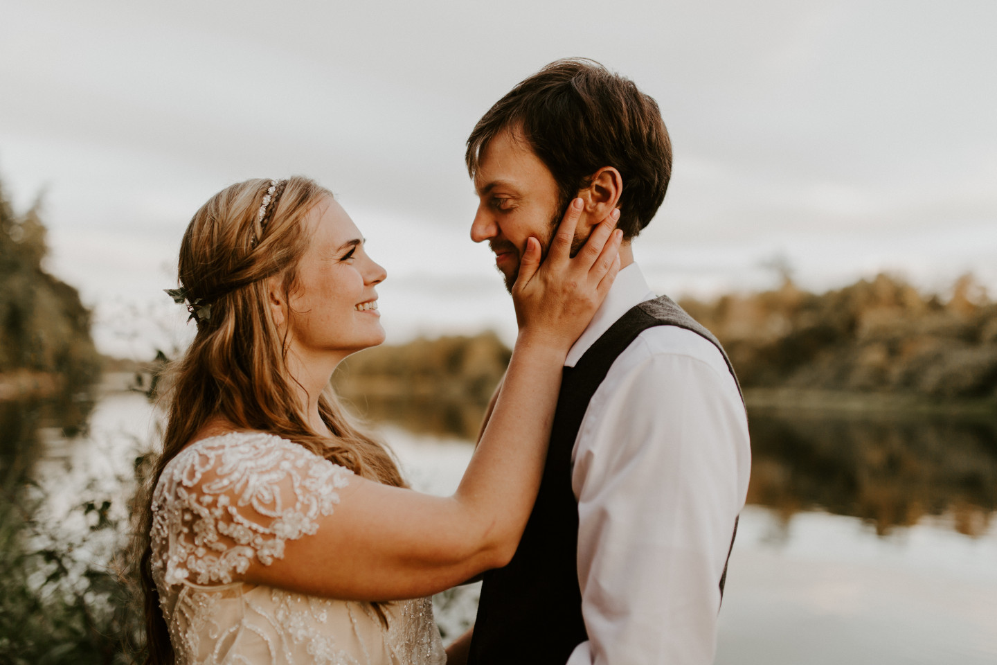 Hannah touches Dan's face in Corvallis, Oregon. Intimate wedding photography in Corvallis Oregon by Sienna Plus Josh.