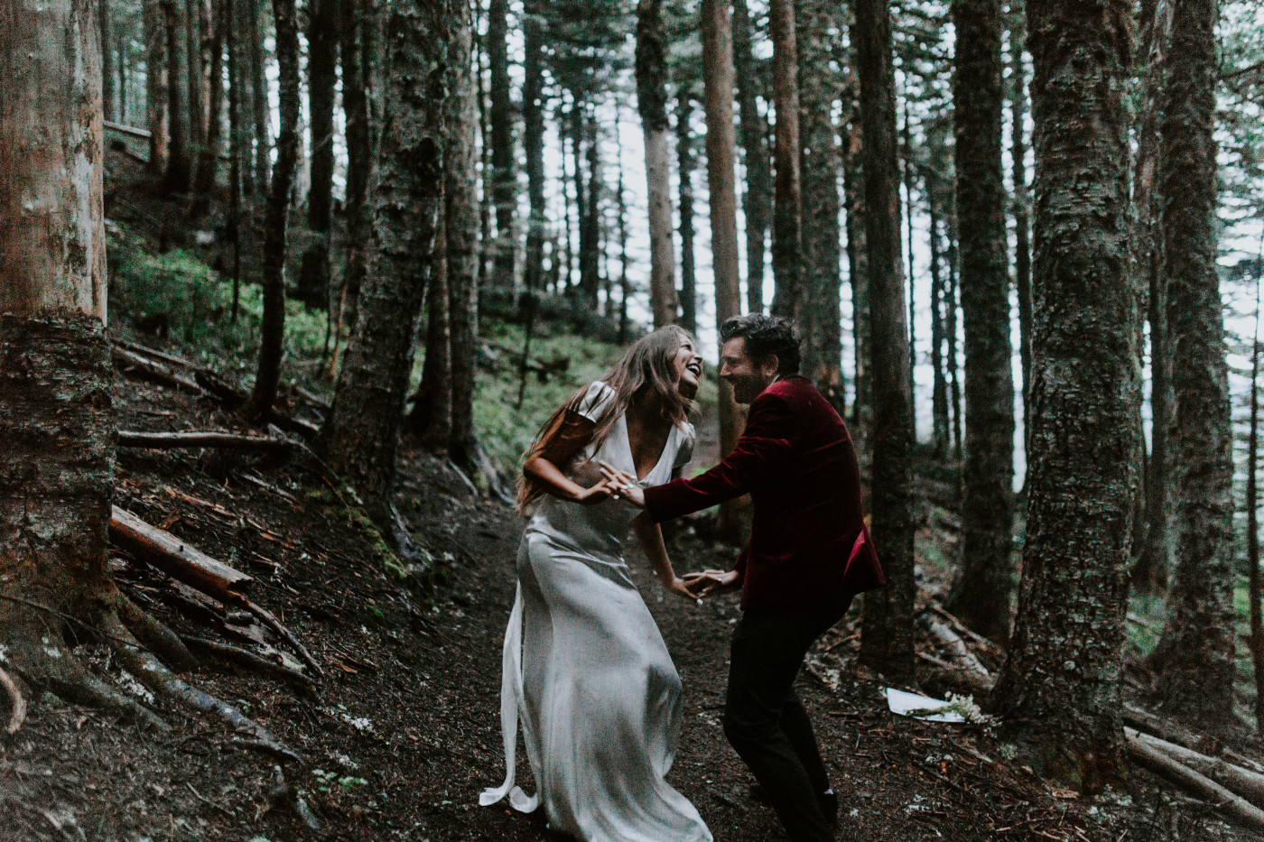 Katelyn and Murray dance. Elopement wedding photography at Mount Hood by Sienna Plus Josh.