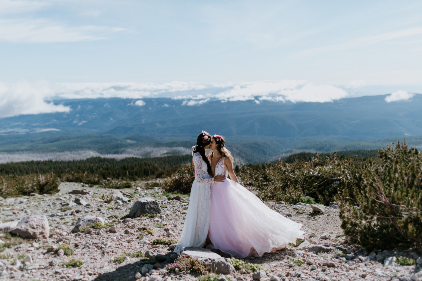 Margaux and Heather kiss. Elopement photography at Mount Hood by Sienna Plus Josh.