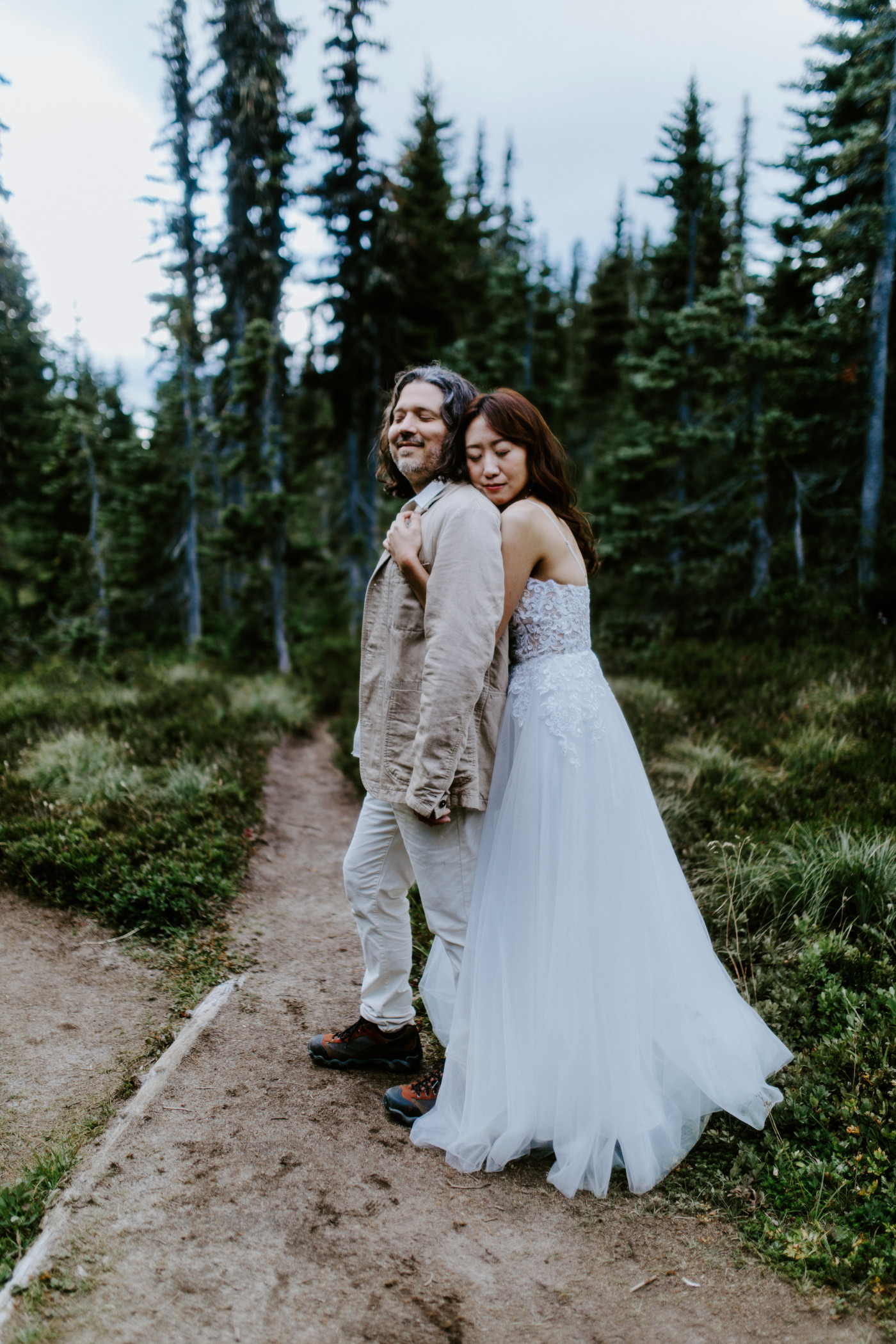 Katrina hugs Matthew at Mount Rainier during their elopement.