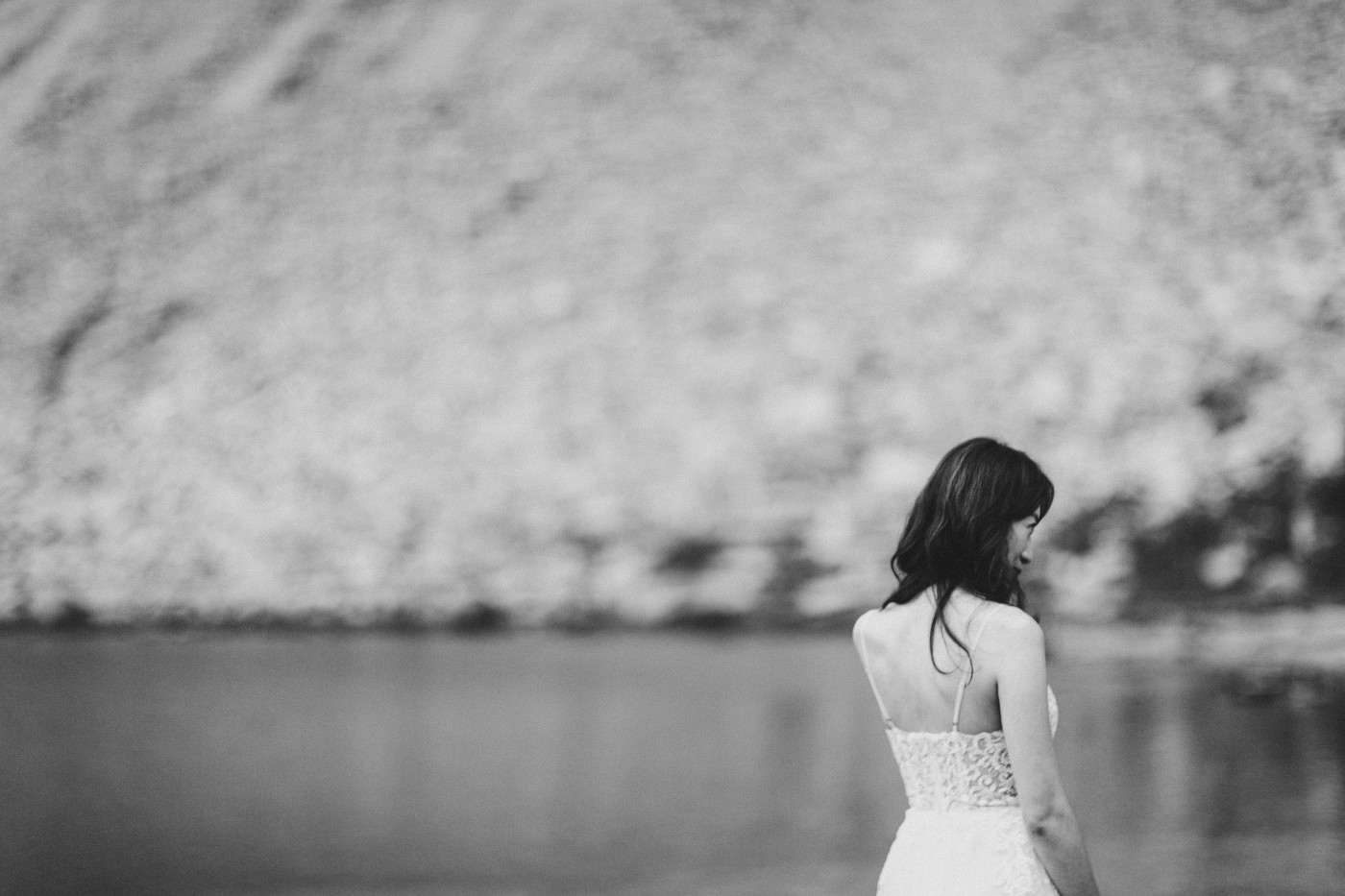 Katrina stands with Mount Rainier in the background.