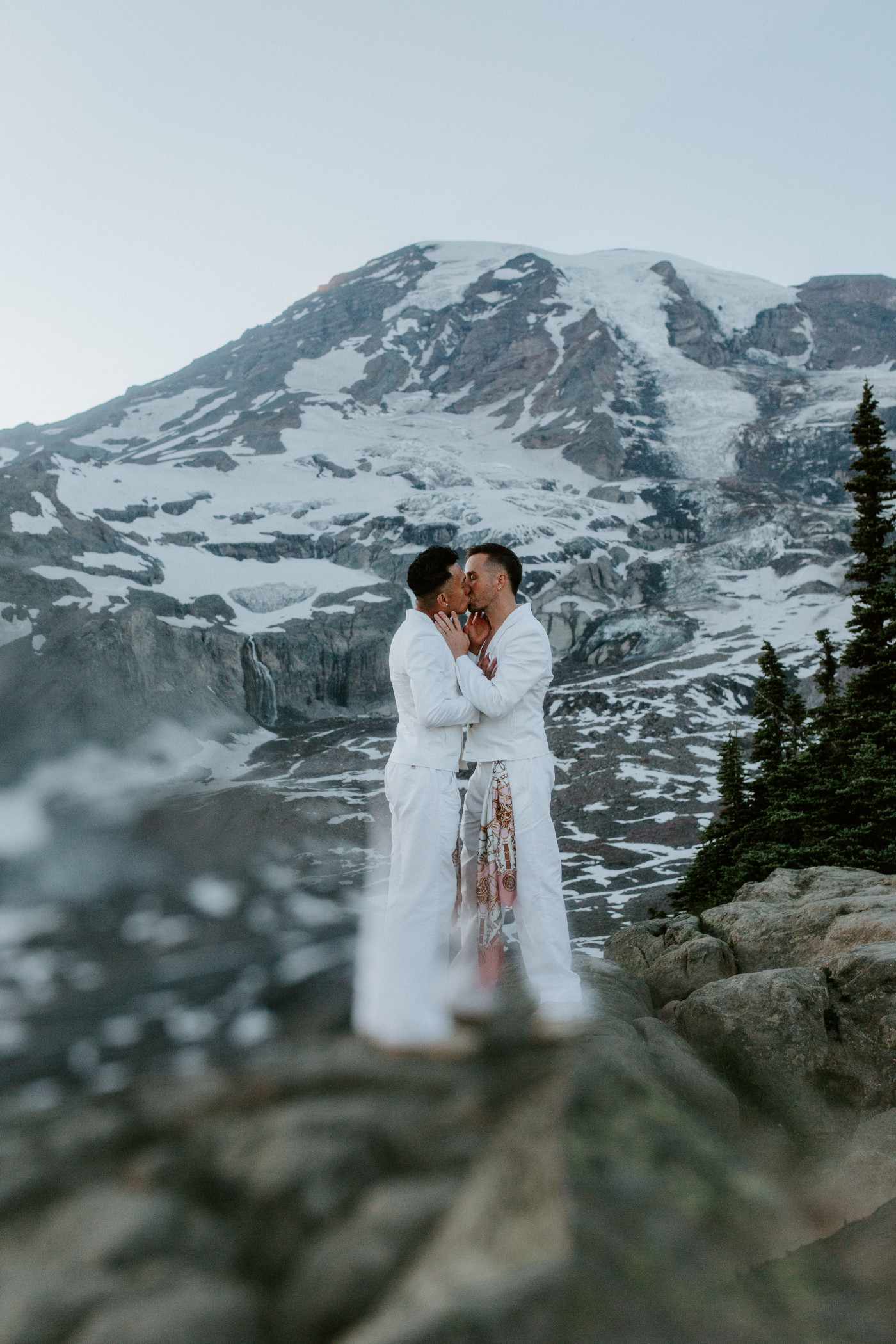 Fred and Brooks kiss after their Mount Rainier elopement in Washington.