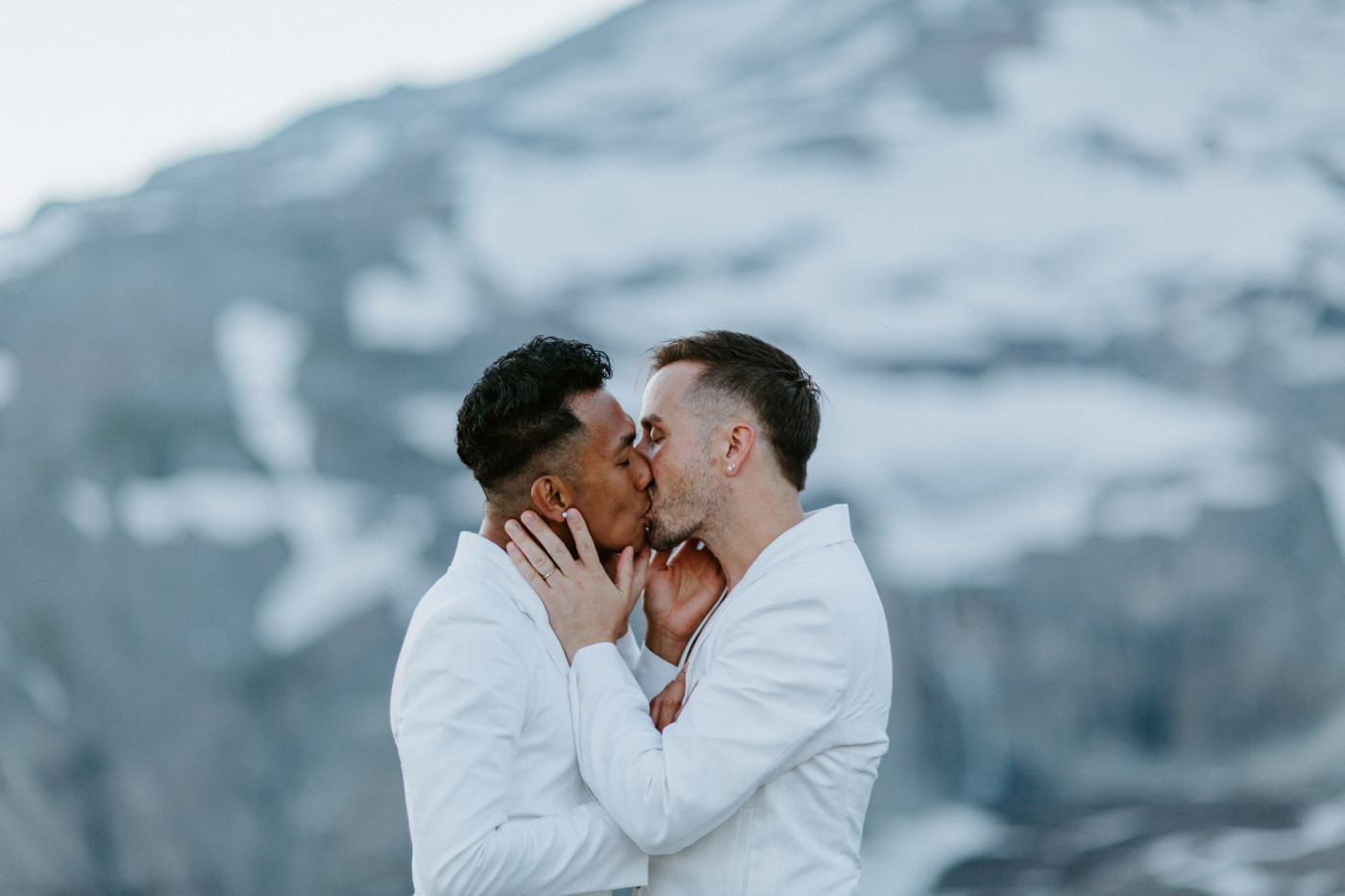 Fred and Brooks kiss after their elopement in Mount Rainier.