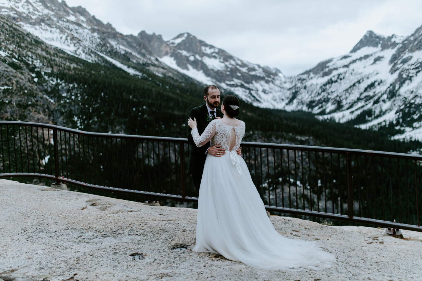 A view of the North Cascade Mountains. Elopement photography at North Cascades National Park by Sienna Plus Josh.