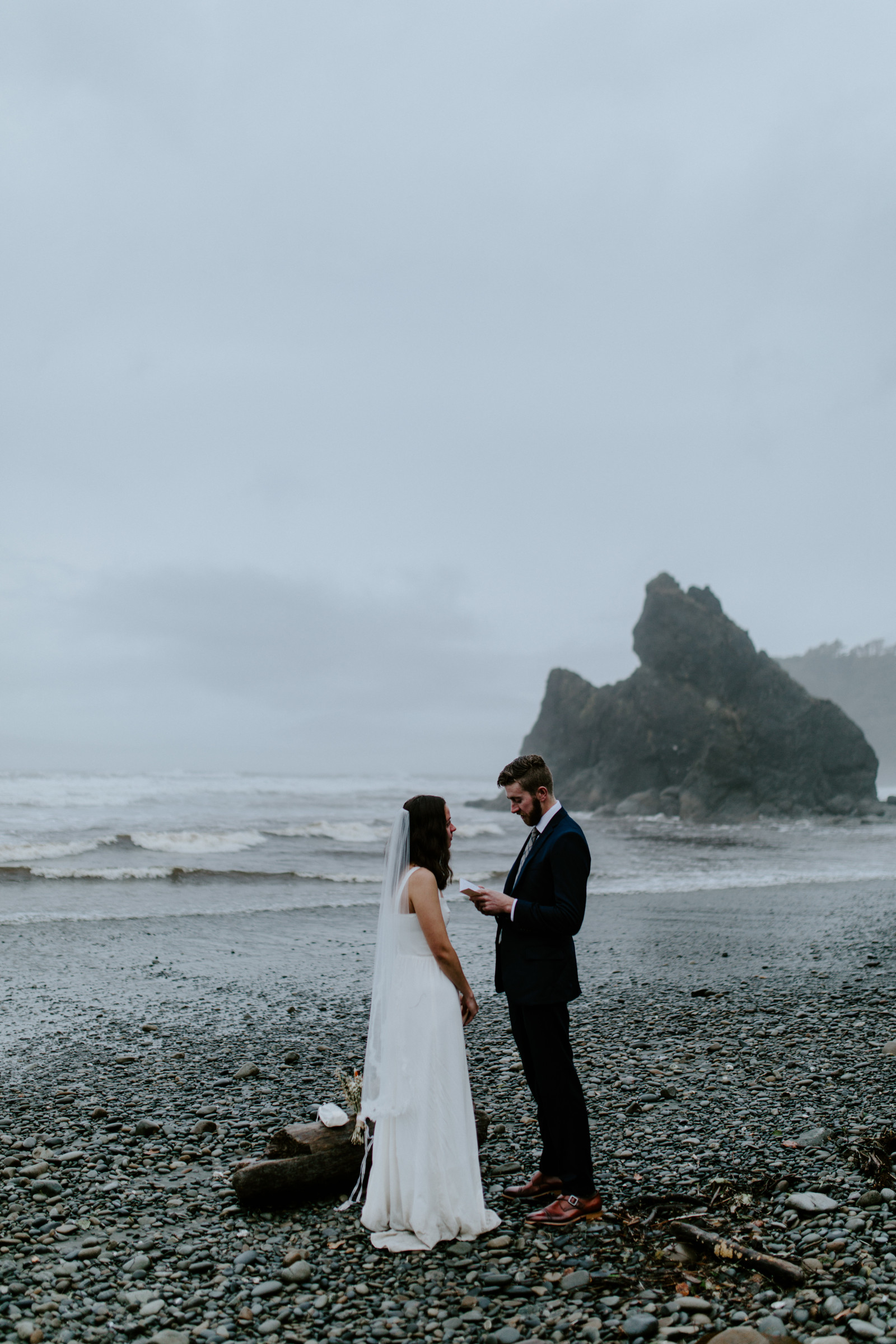 Mollie and Corey during their elopement ceremony. Elopement photography in the Olympic National Park by Sienna Plus Josh.