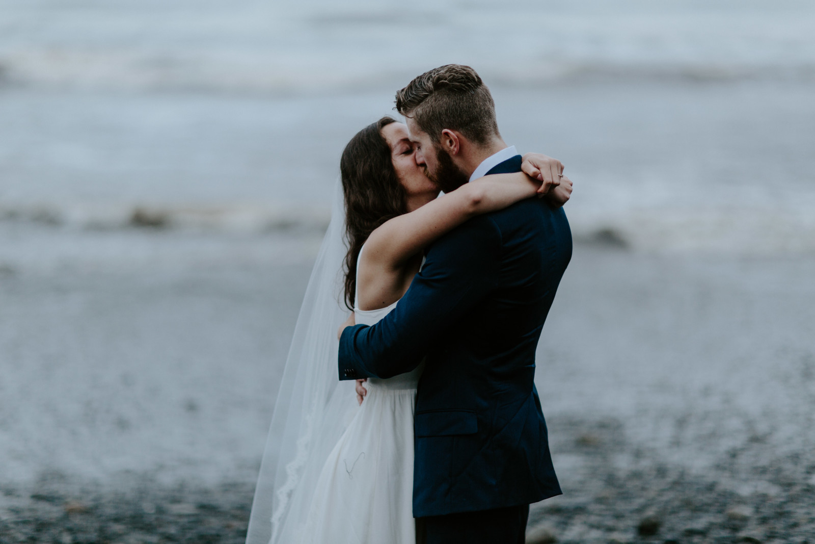 Mollie and Corey kiss. Elopement photography at Olympic National Park by Sienna Plus Josh.
