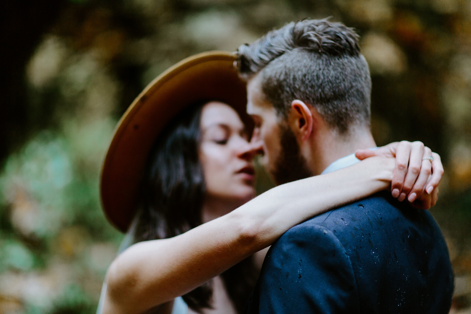 Corey and Mollie go in for a kiss. Elopement photography in the Olympic National Park by Sienna Plus Josh.