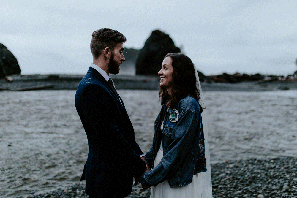 Animated gif of Corey and Mollie standing hand in hand. Elopement photography in the Olympic National Park by Sienna Plus Josh.