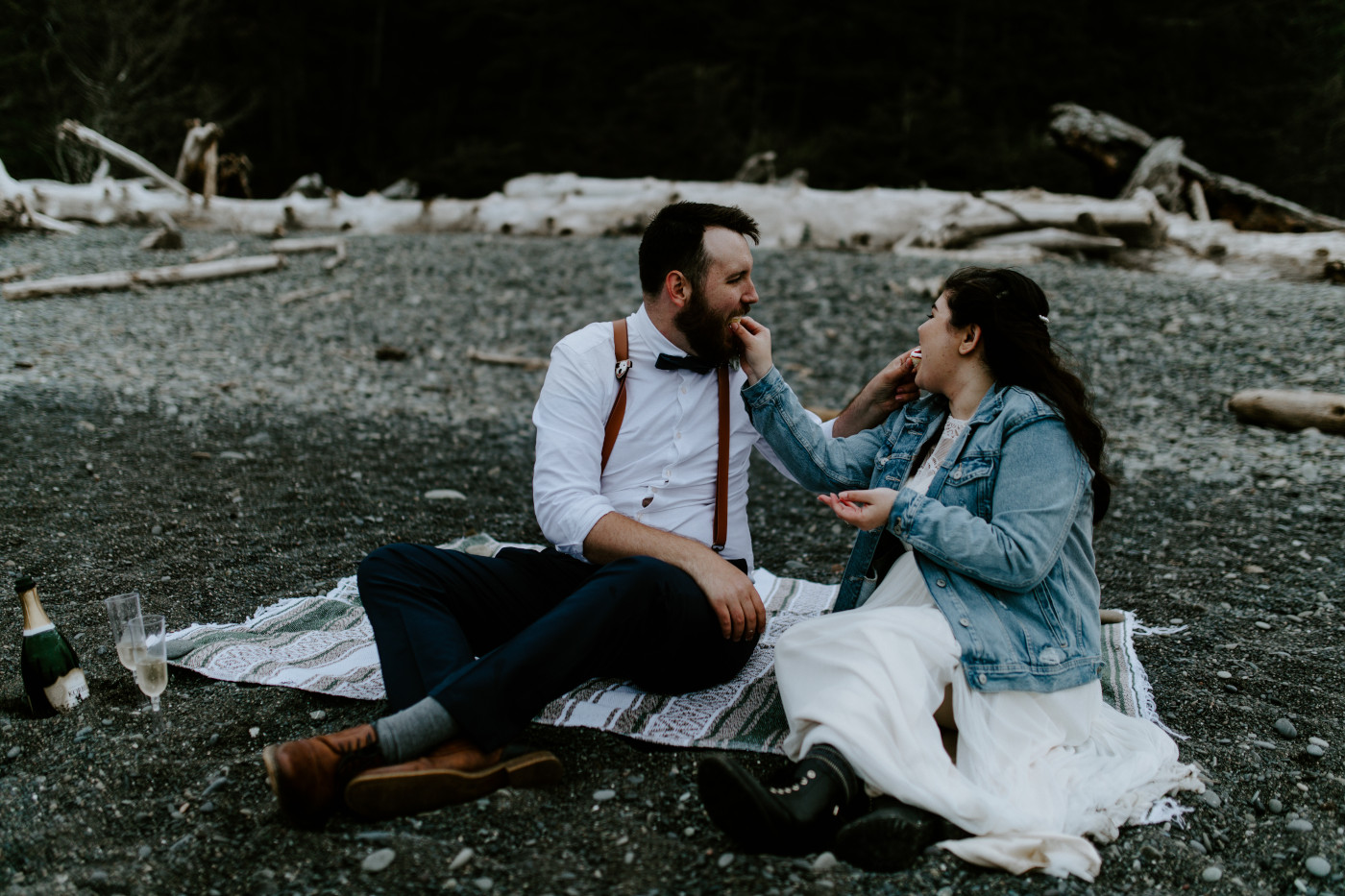 Brooke and Jack share cupcakes. Elopement photography at Olympic National Park by Sienna Plus Josh.