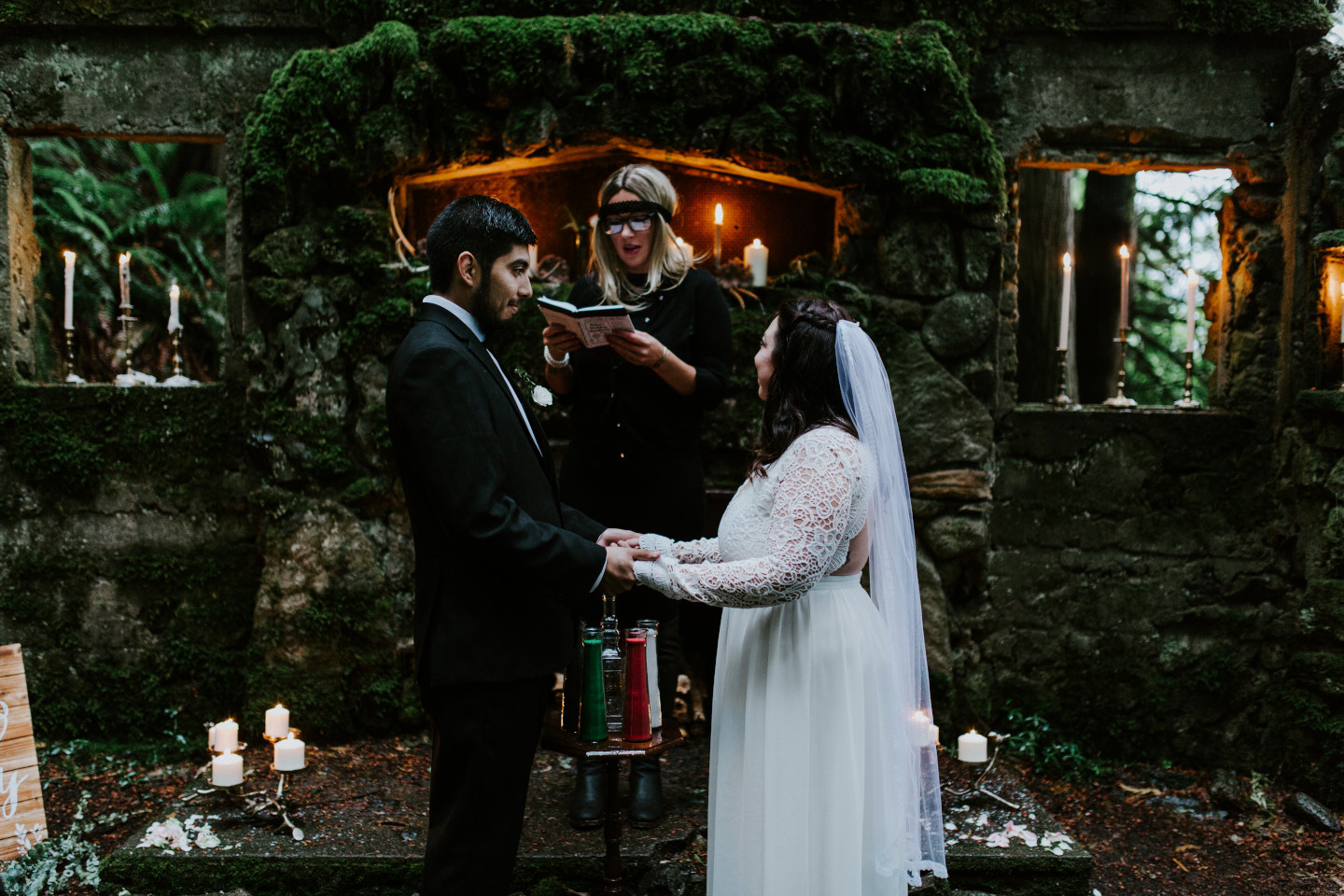 Sarah and Sam stand at the altar together at Skamania House, Washington. Elopement photography in Portland Oregon by Sienna Plus Josh.