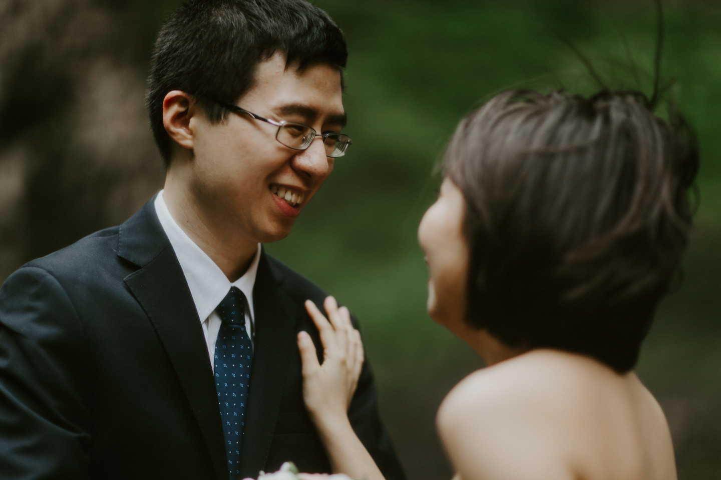 Alex smiles at Valerie. Elopement wedding photography at Mount Hood by Sienna Plus Josh.